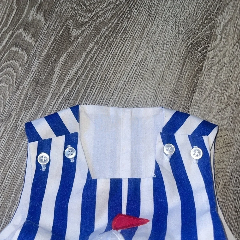 Bailey Boys Sailboat Romper size 9 months blue stripe baby